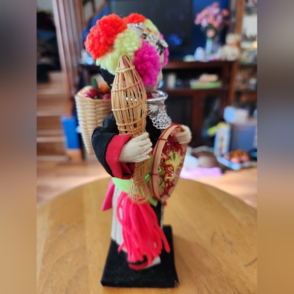 RARE VINTAGE Thai Chiangmai Akha Tribal Ethnic 8” Handmade Doll On Stnd w/friend - Picture 5 of 13